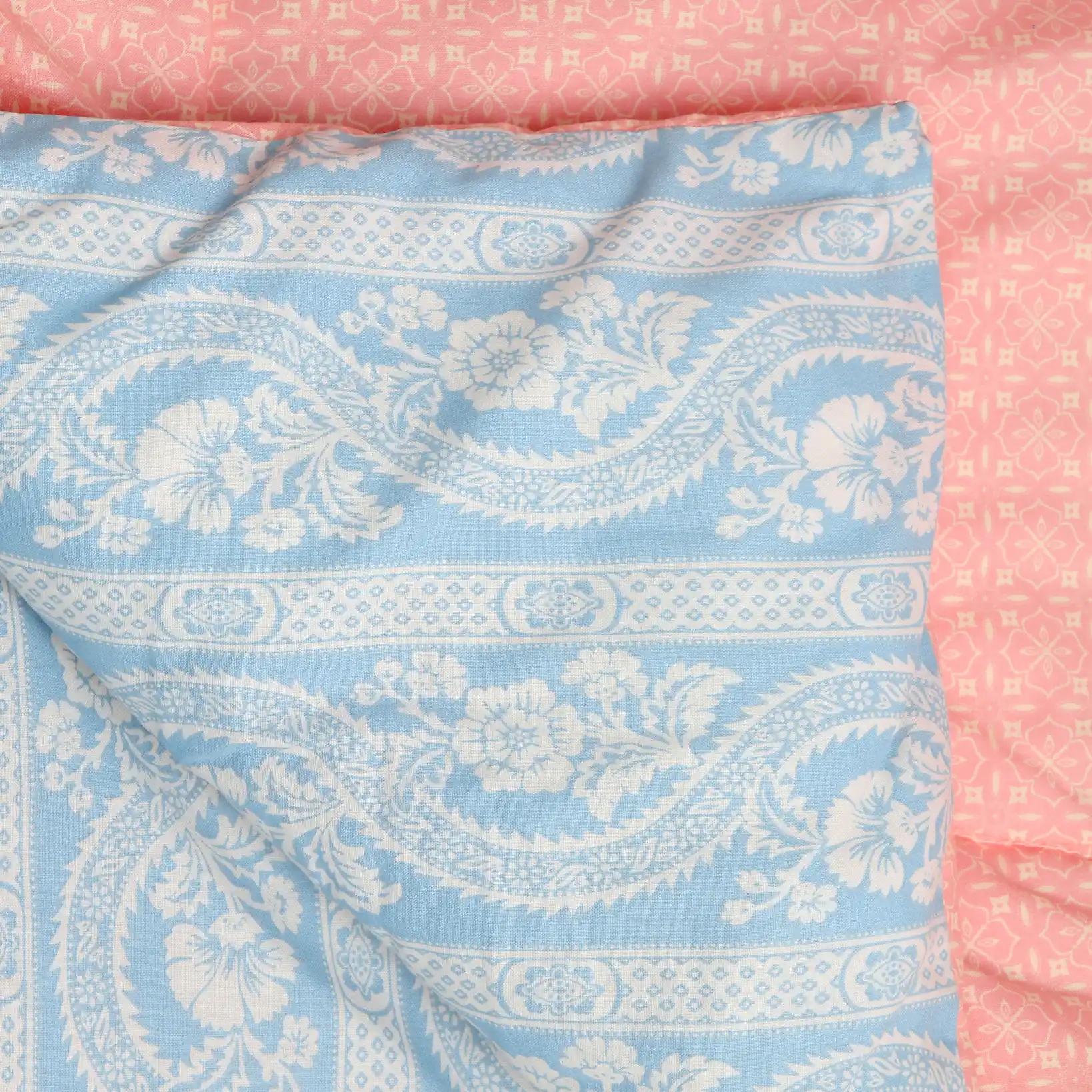 Chippa Lane | Contemporary Indian Print Design 120GSM Reversible Comforter-Light Blue - Image 10