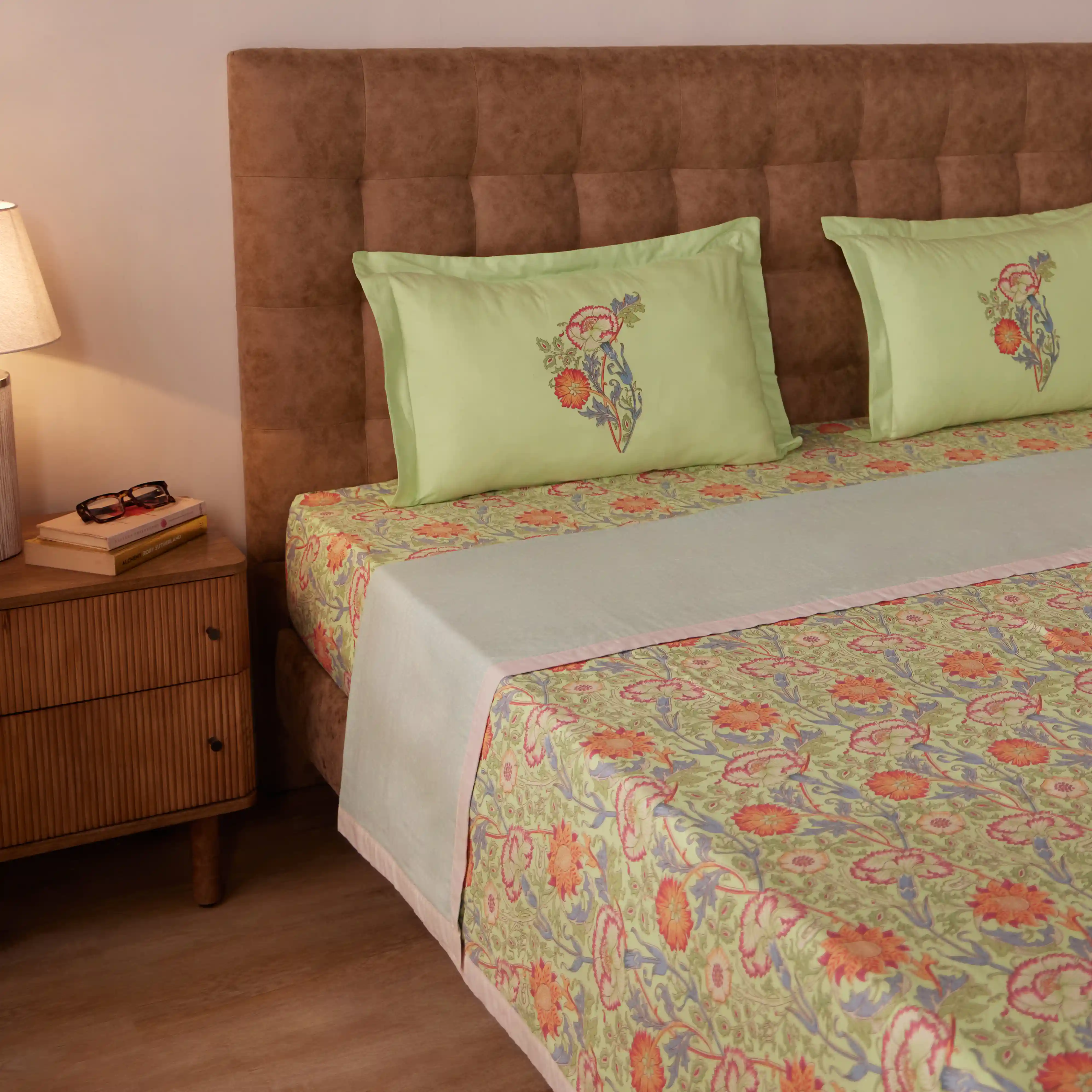 Chippa Lane | Contemporary Indian Print Design Reversible Dohar with Super Soft Flannel Layering-Green - Image 6