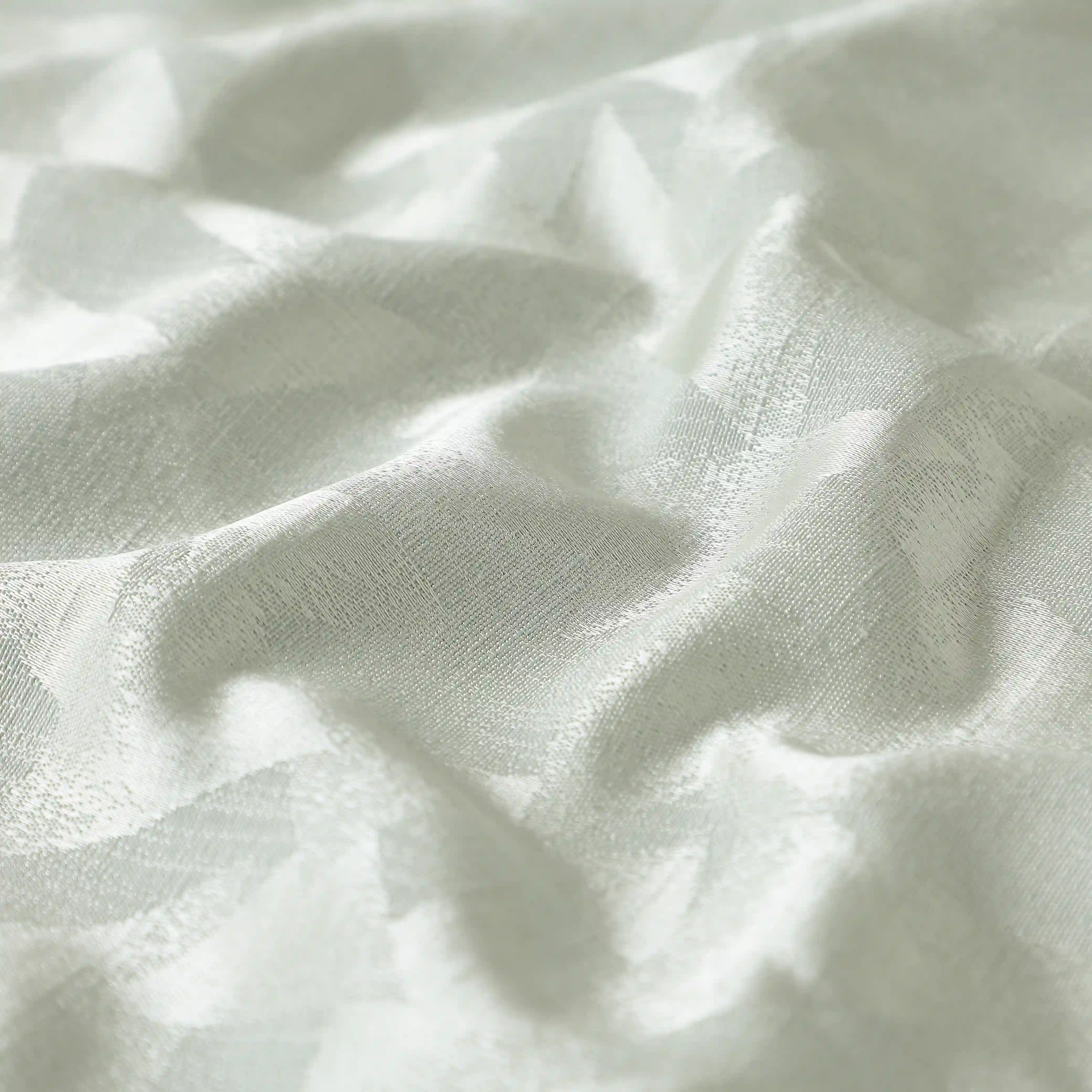 De Jacquard - Classic Set Of 2 Jacquard Readymade Curtains | Geometric Haze - Image 3
