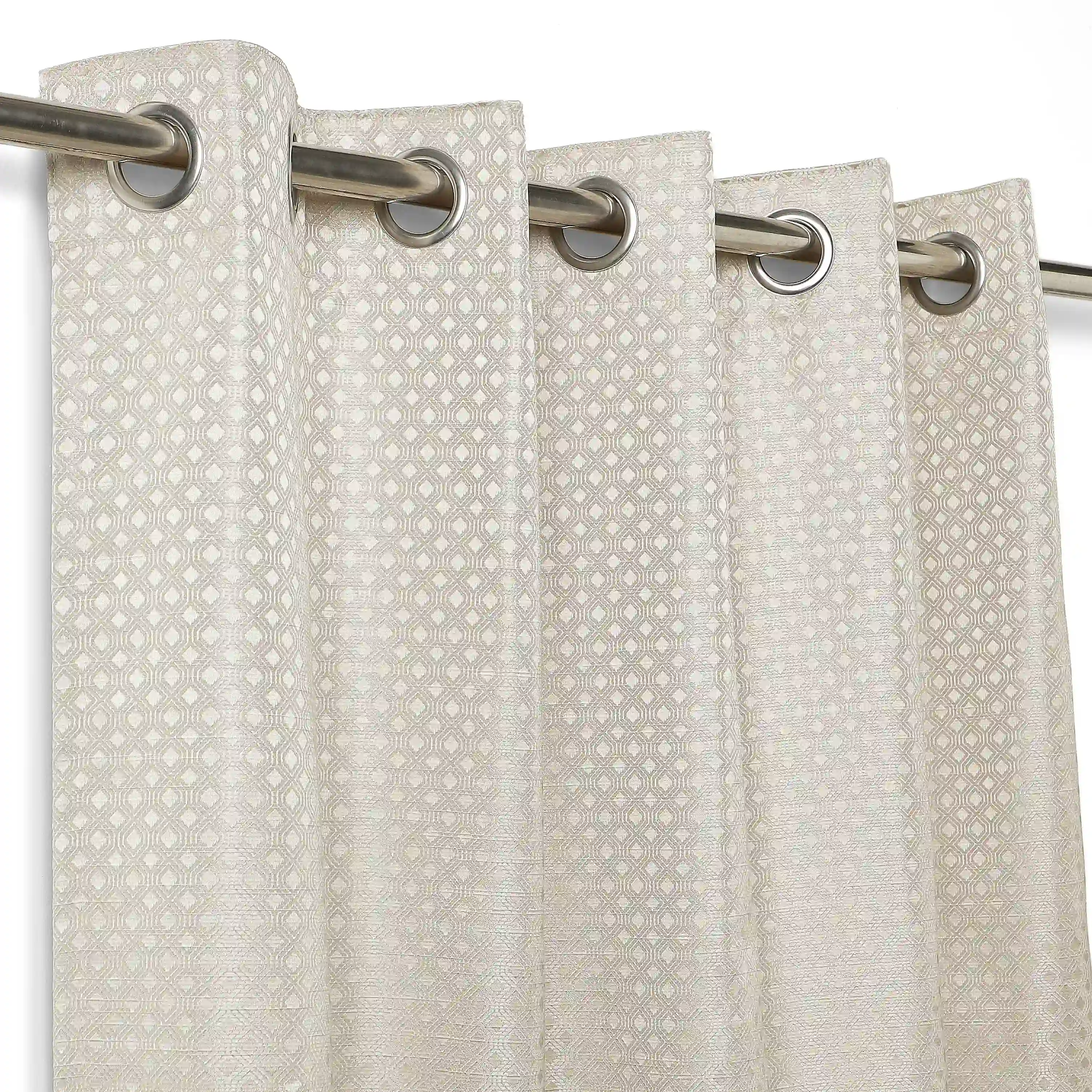 De Jacquard - Classic Set Of 2 Jacquard Readymade Curtains | Wavy Heritage - Image 2