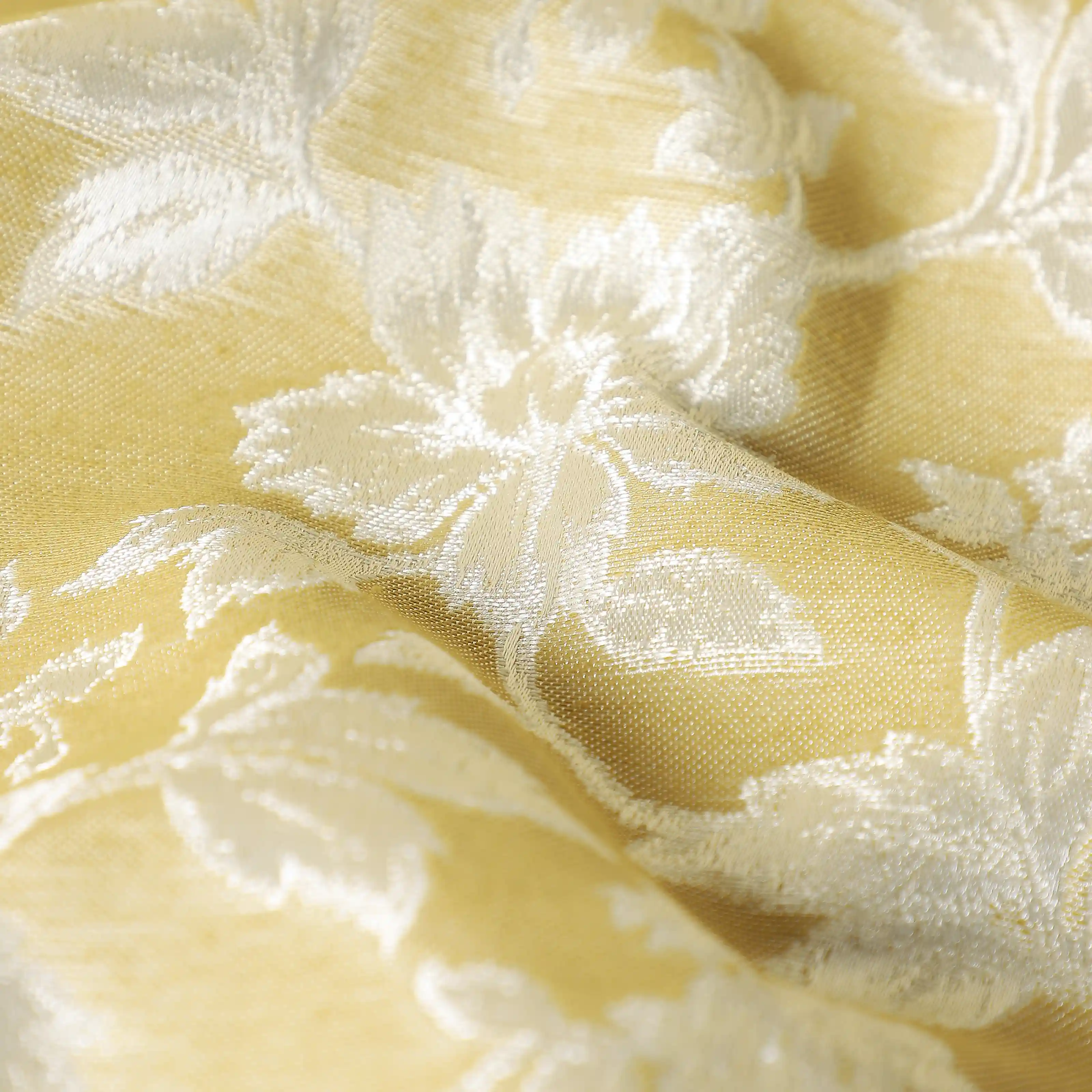 De Jacquard - Luxe Set Of 2 Jacquard Readymade Curtains | Monochrome Flora - Image 31