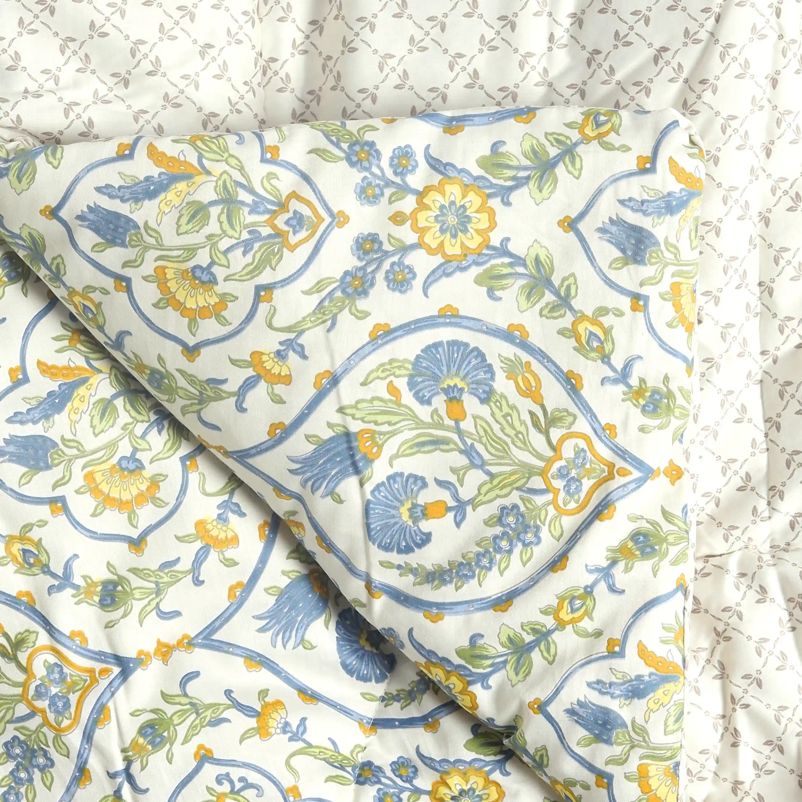 Fergana | 250TC Artistic Bohemian Printed 120GSM Reversible Comforter - Image 15