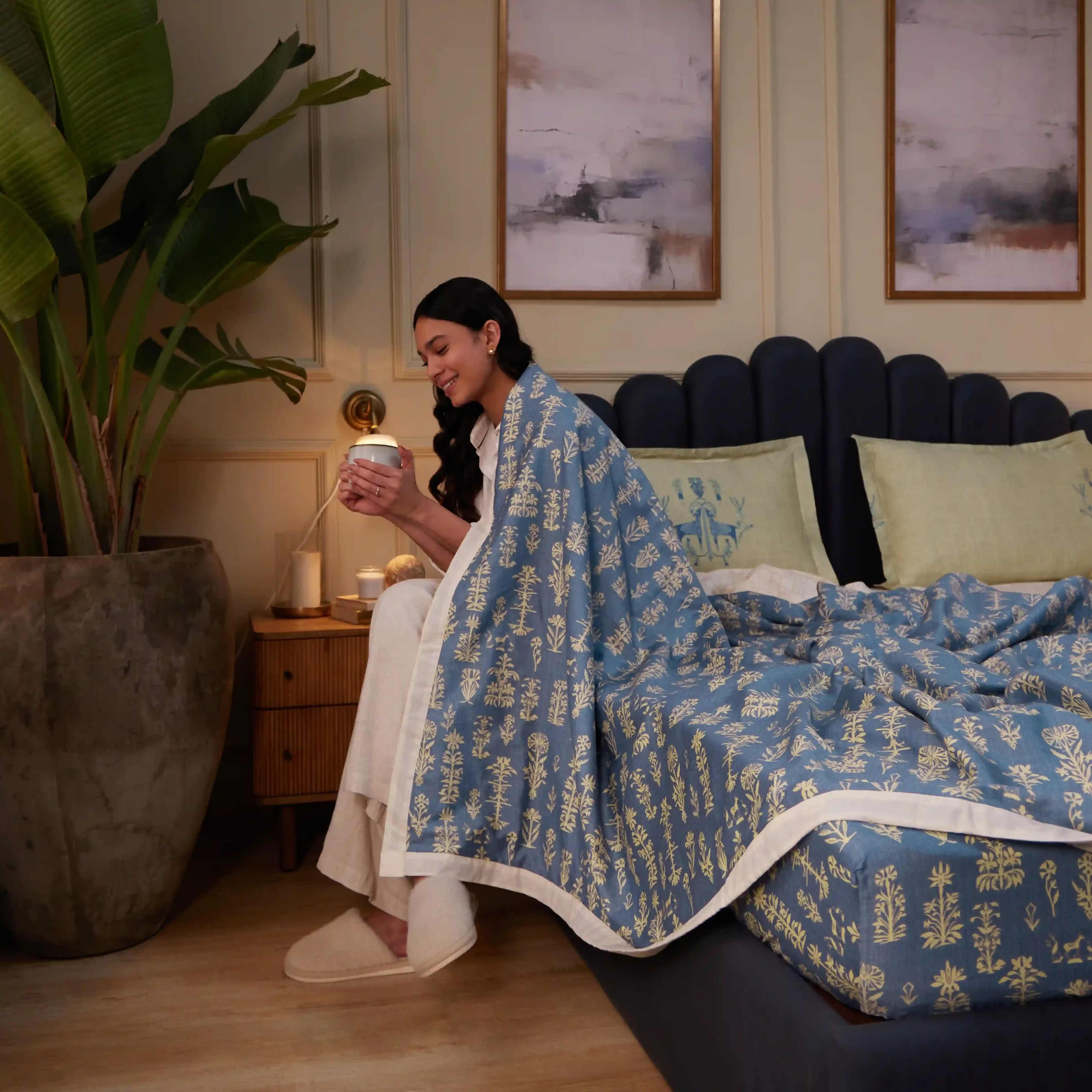 Fergana | 250TC Artistic Bohemian Printed Reversible Dohar with Super Soft Flannel Layering - Image 13