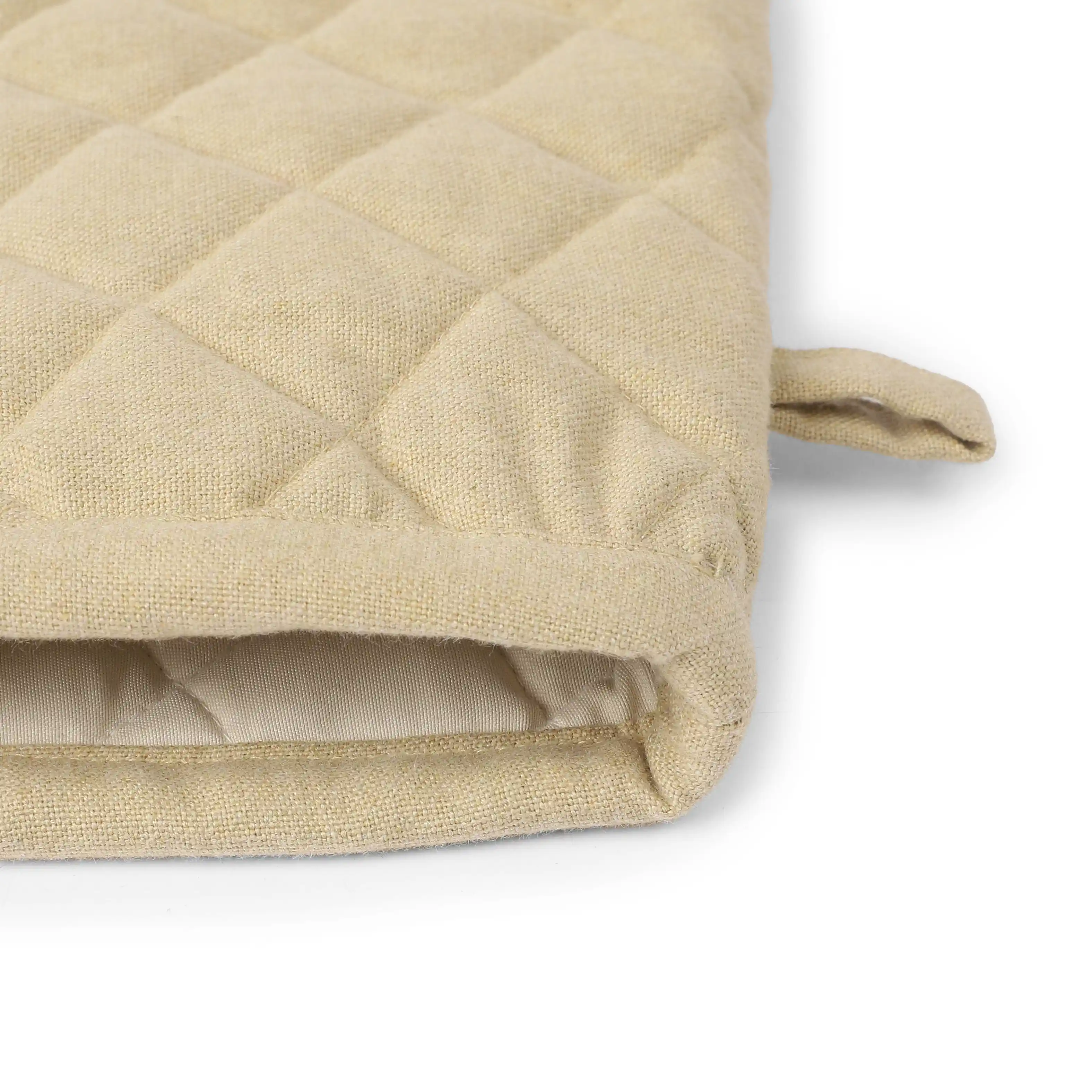 Kaleida | Countryside Charm Easy to Maintain Quilted Oven Mitts | Designed for Protection | Set of 2 - Image 3