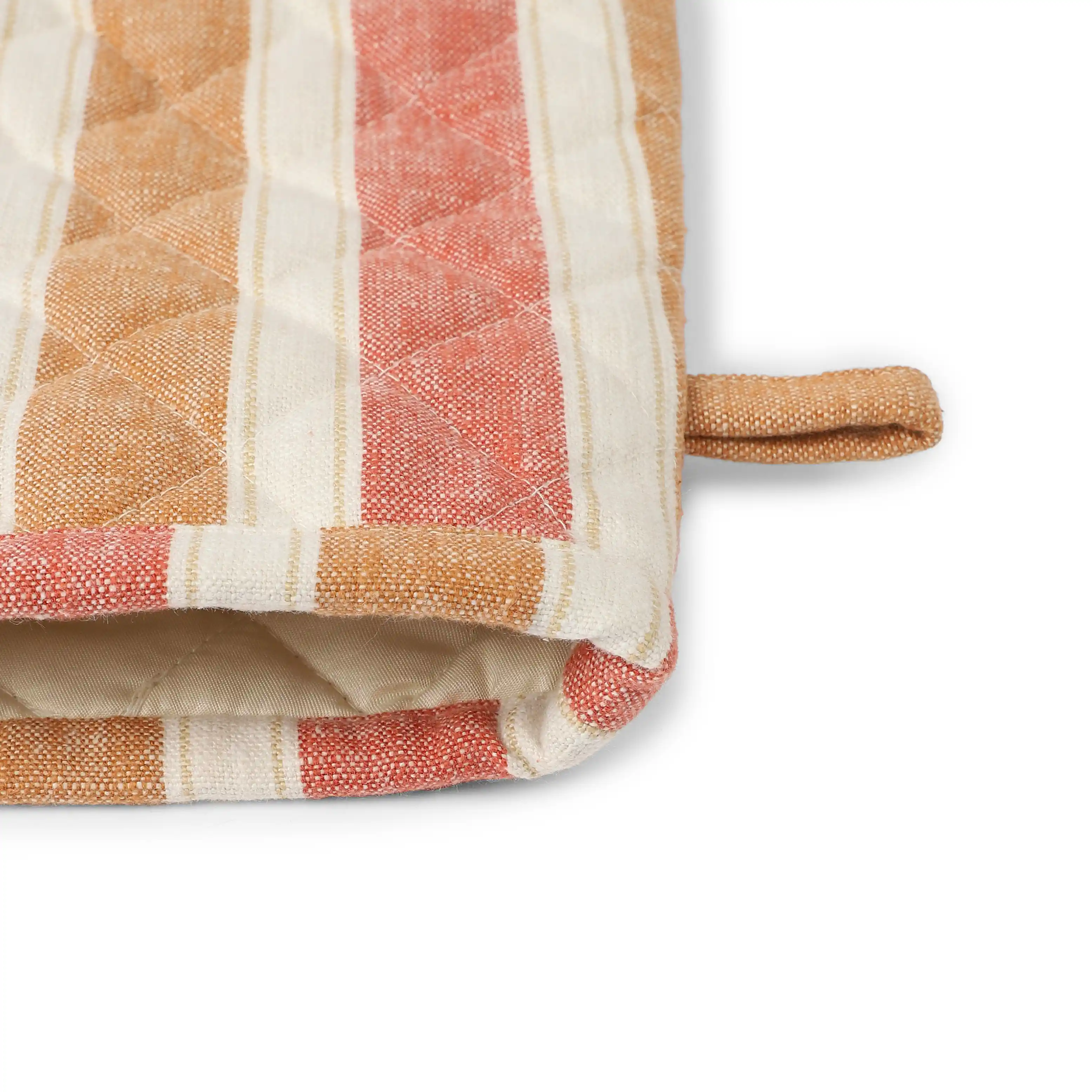 Kaleida | Countryside Charm Easy to Maintain Quilted Oven Mitts | Designed for Protection | Set of 2 - Image 9