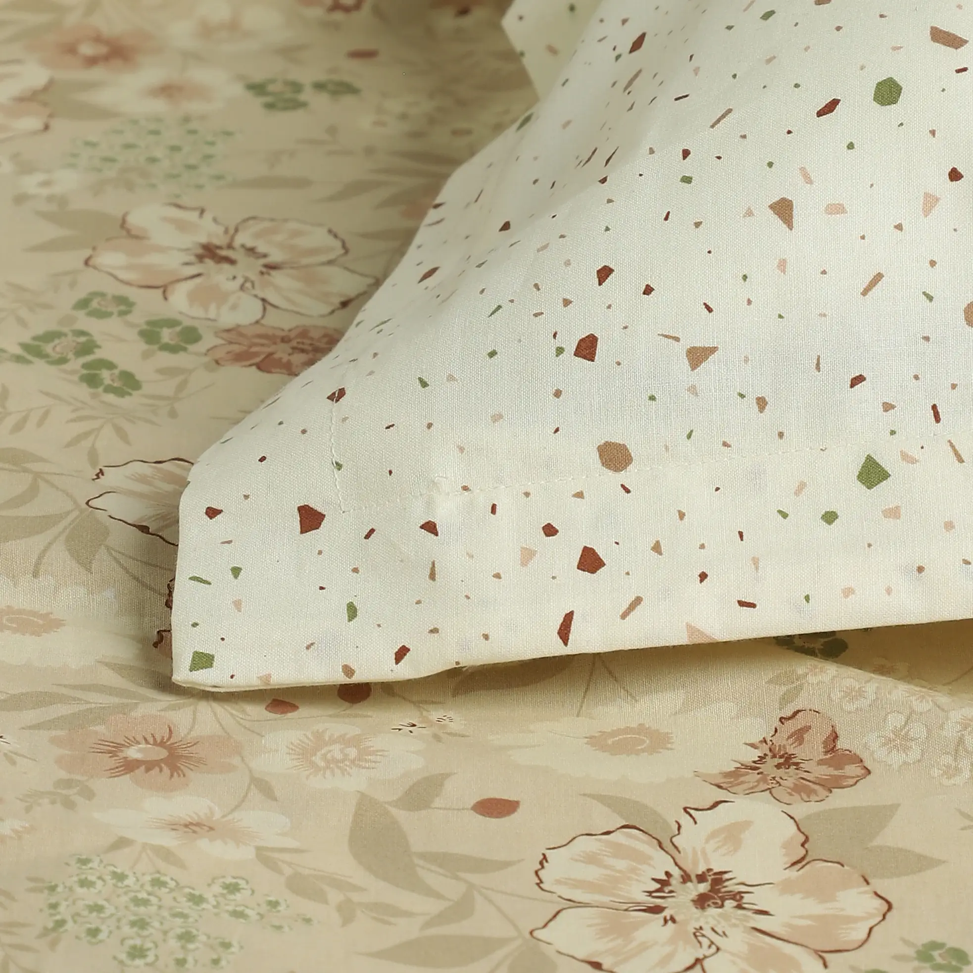 Mishella | Mix & Match Printed Cotton Bedsheet Set - Beige - Image 5