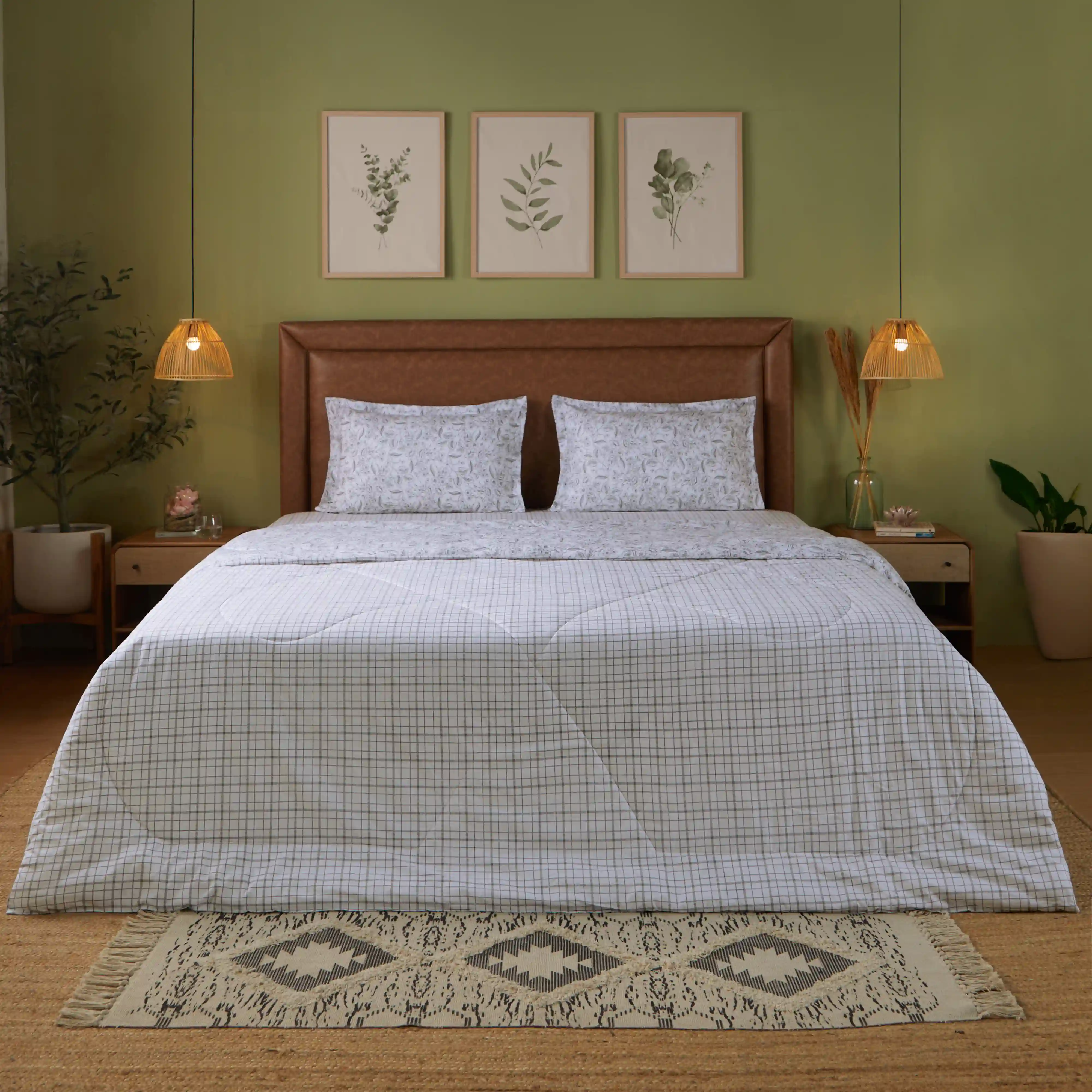 Mishella | Mix & Match Printed 120GSM Reversible Comforter - Charcoal Checks - Image 7