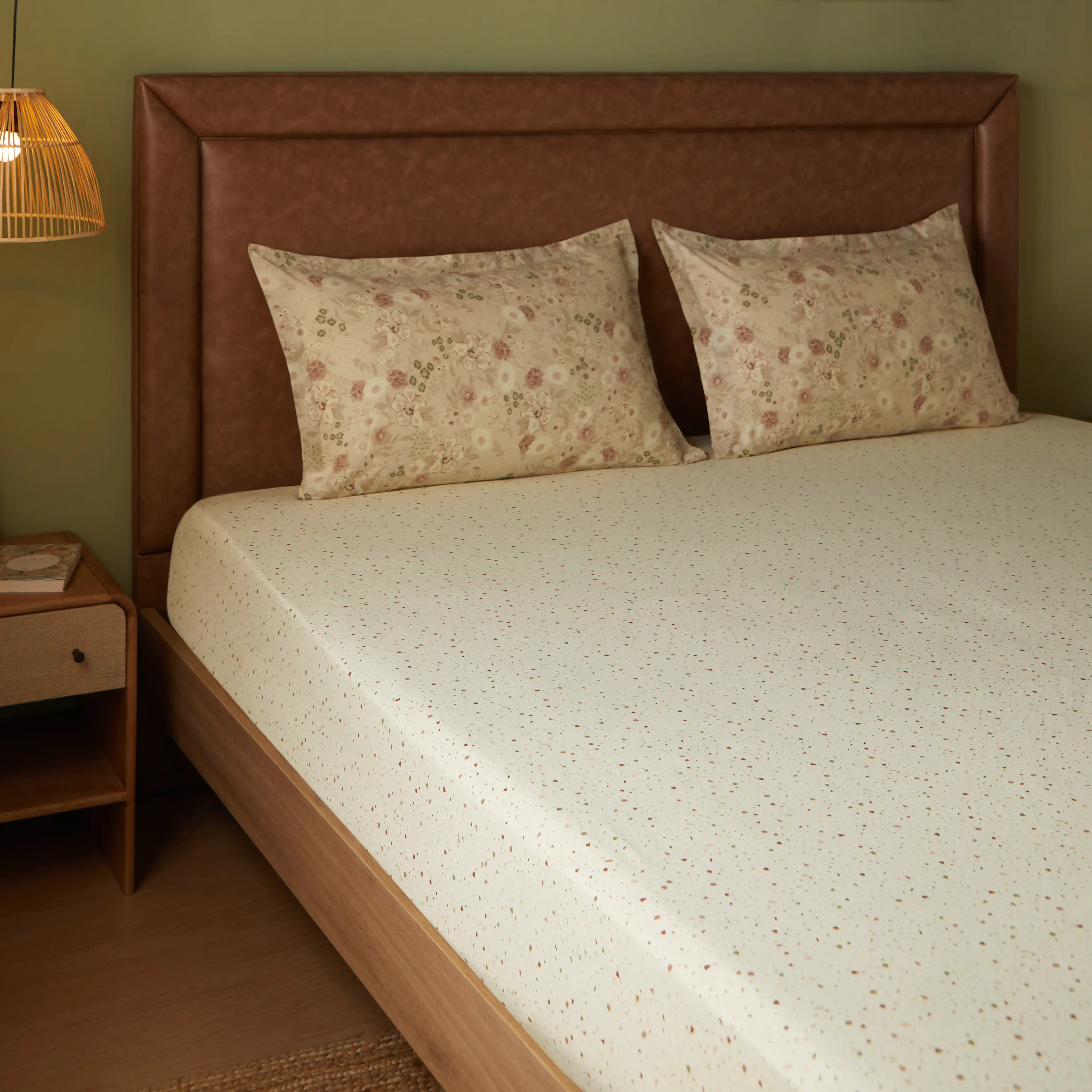 Mishella | Mix & Match Printed Cotton Bedsheet Set - Cream - Image 22