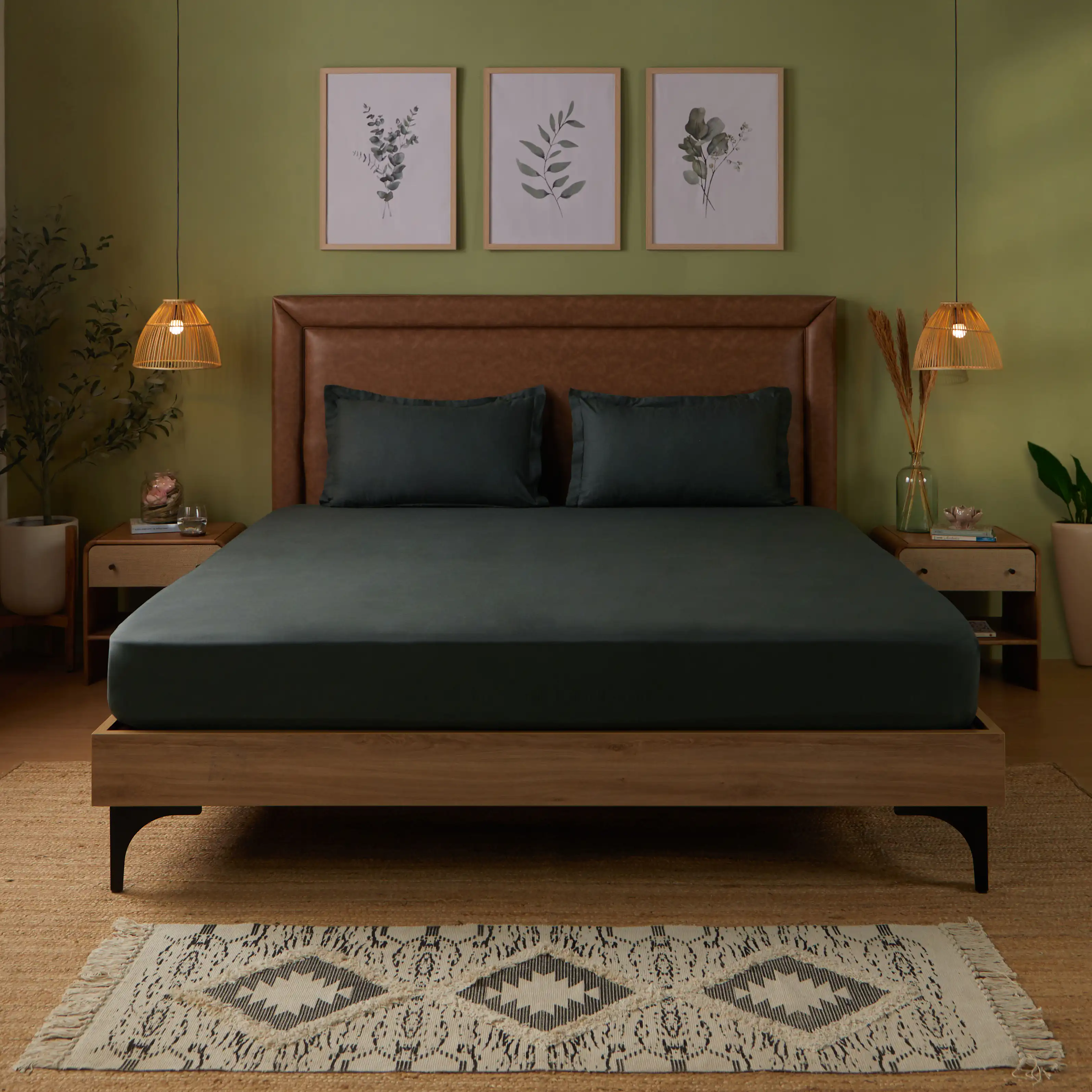 Paleto | Everyday Hues Solid Dyed Cotton Bedsheet Set-Dark Grey - Image 7