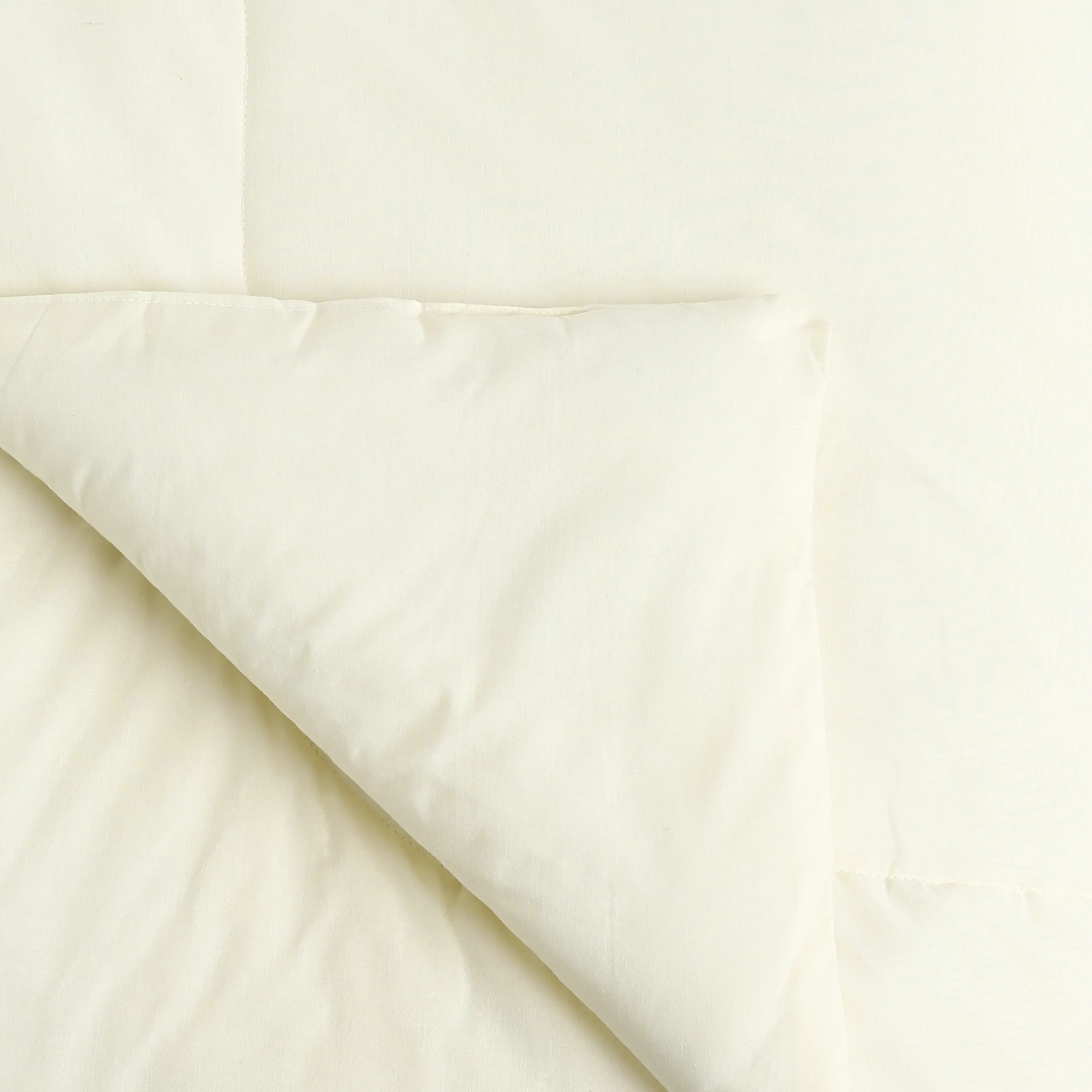 Paleto | Everyday Hues Cotton Solid Dyed 120GSM Comforter-Ivory - Image 5
