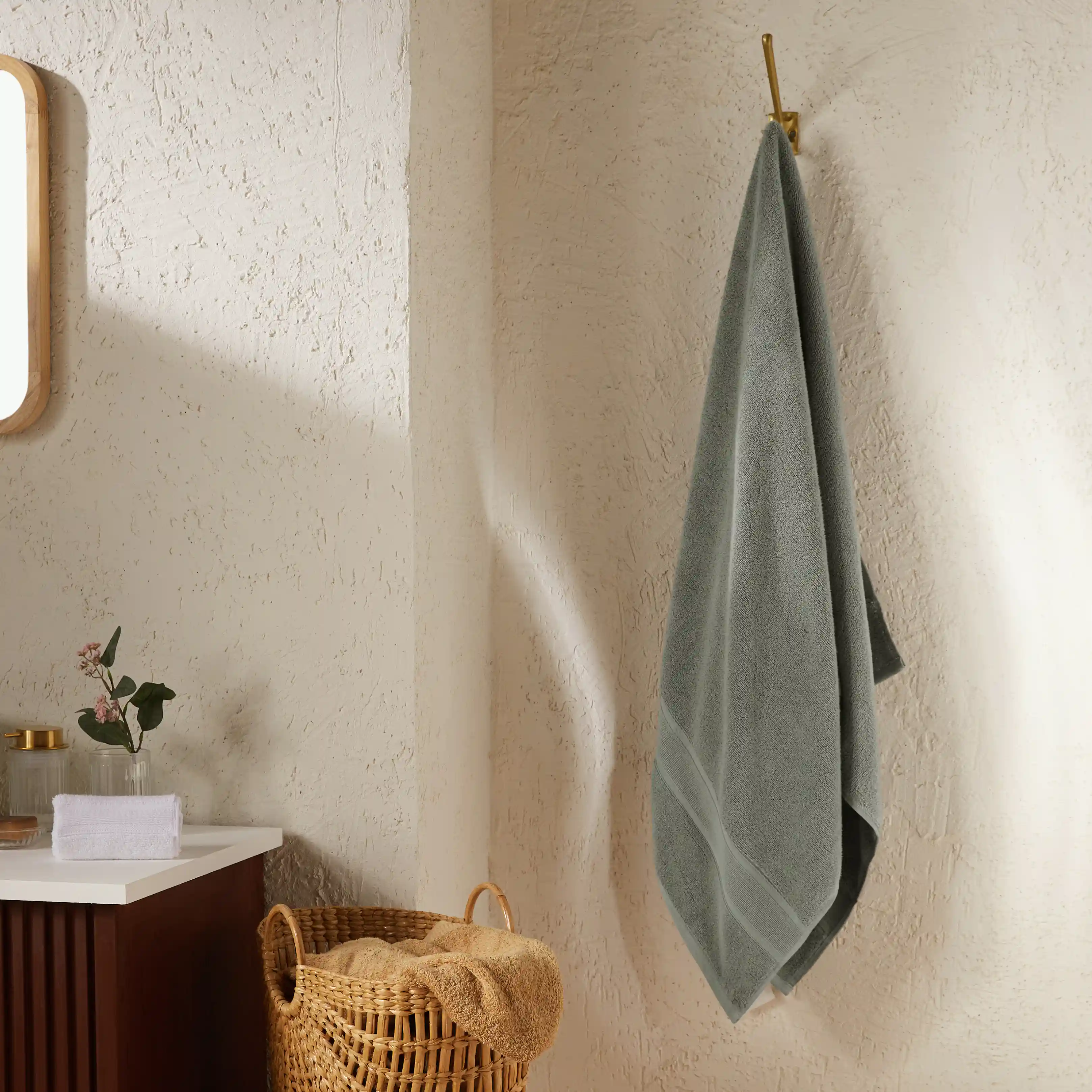 Pelushe | Super Absorbent & Luxurious Zero Twist Cotton Bath Towel - Image 25