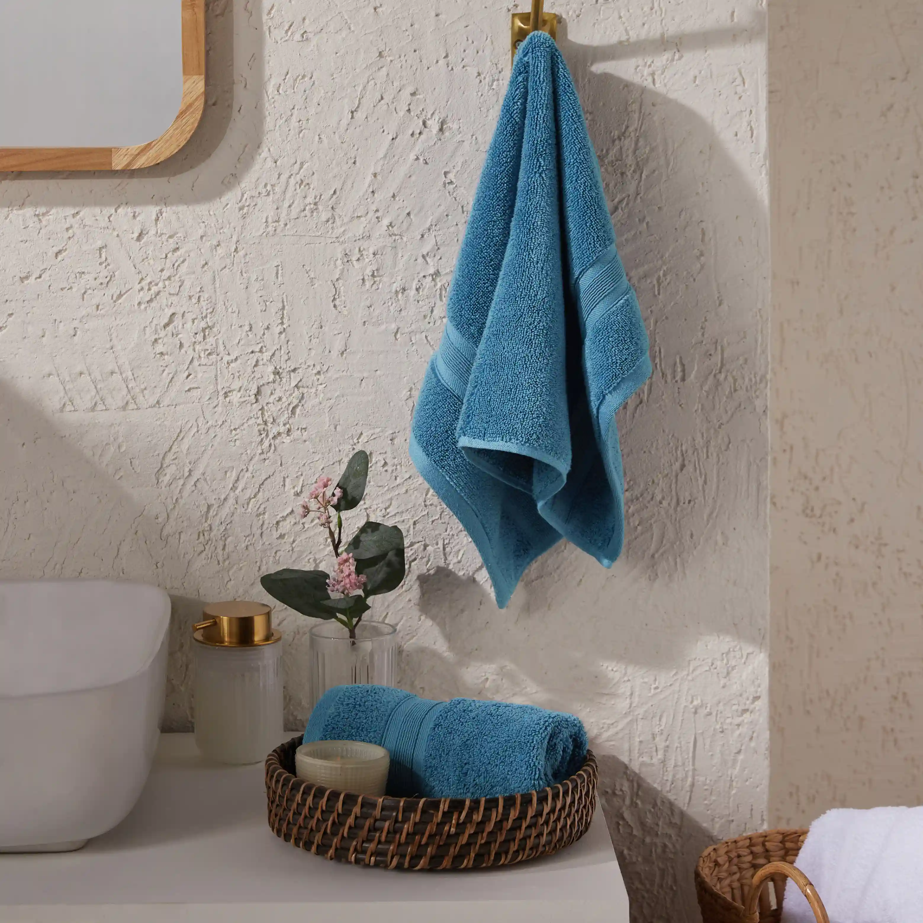 Pelushe | Super Absorbent & Luxurious Zero Twist Cotton Terry Hand Towels | Set of 2 - Image 16