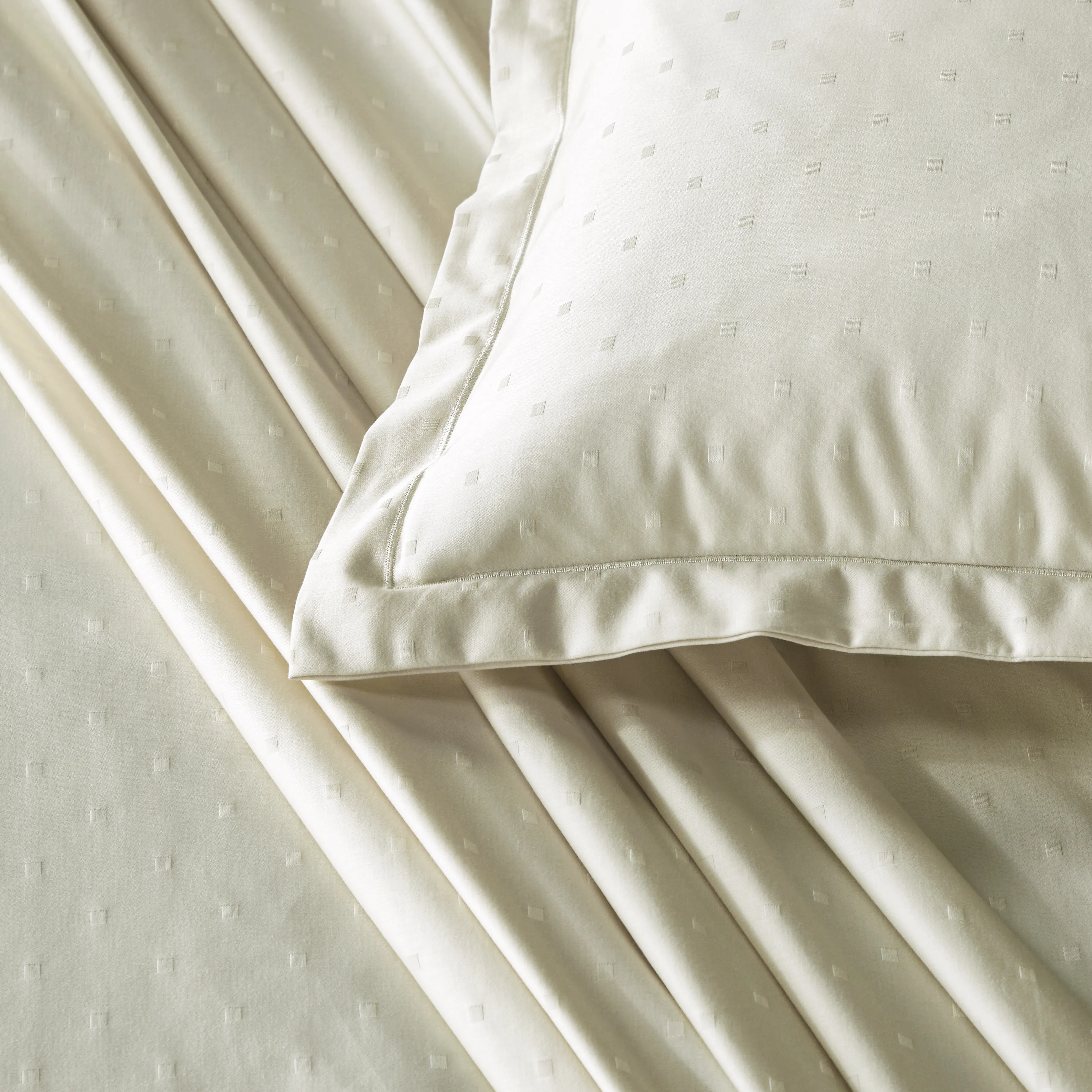 Ricaso | 1000TC Egyptian Cotton Swiss Dot Super Soft Fitted Sheet Set | Pillow Cover with Merrow Hem Treatment - Image 17