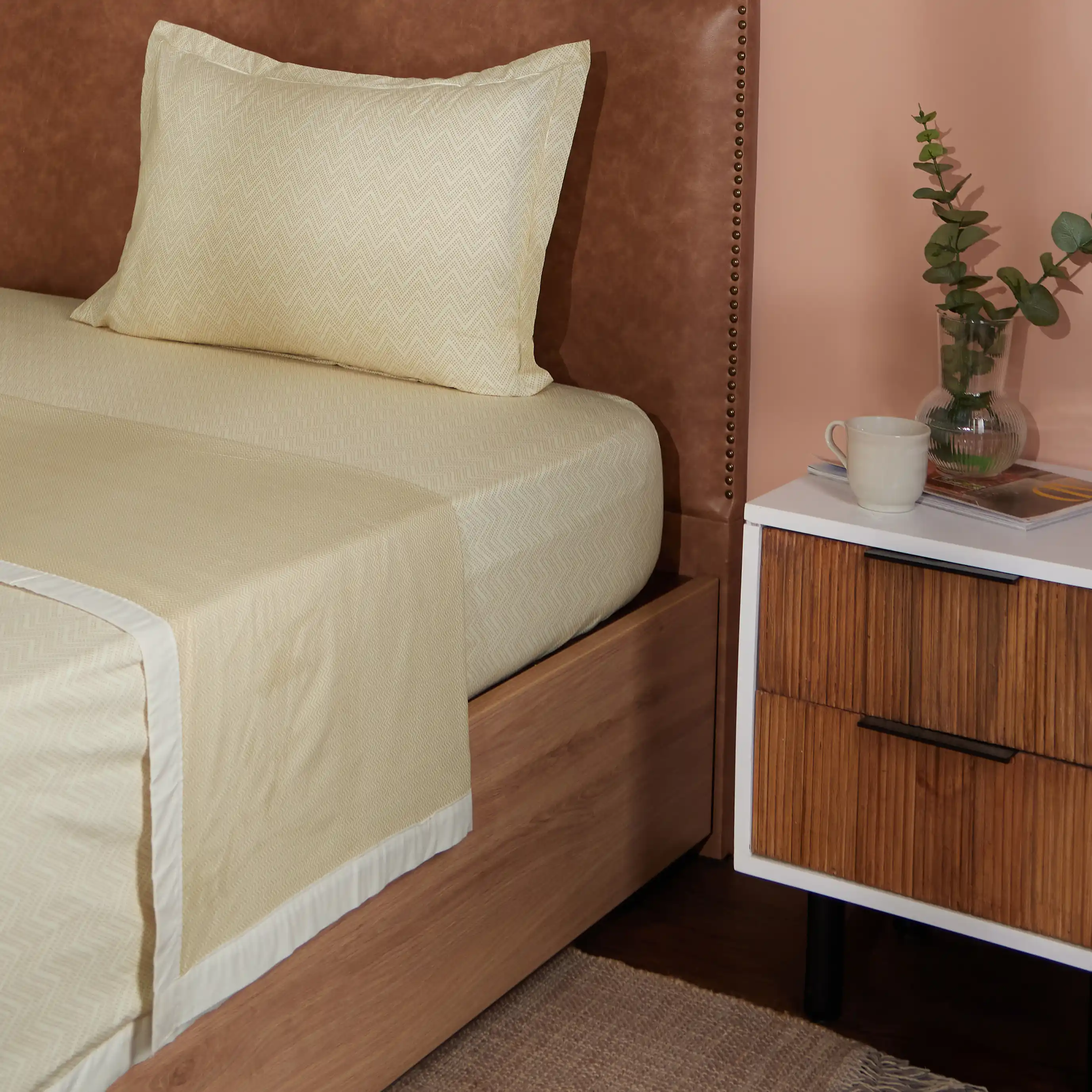Threadscapes | Woven Textured Printed Reversible Dohar with Super Soft Flannel Layering-Beige