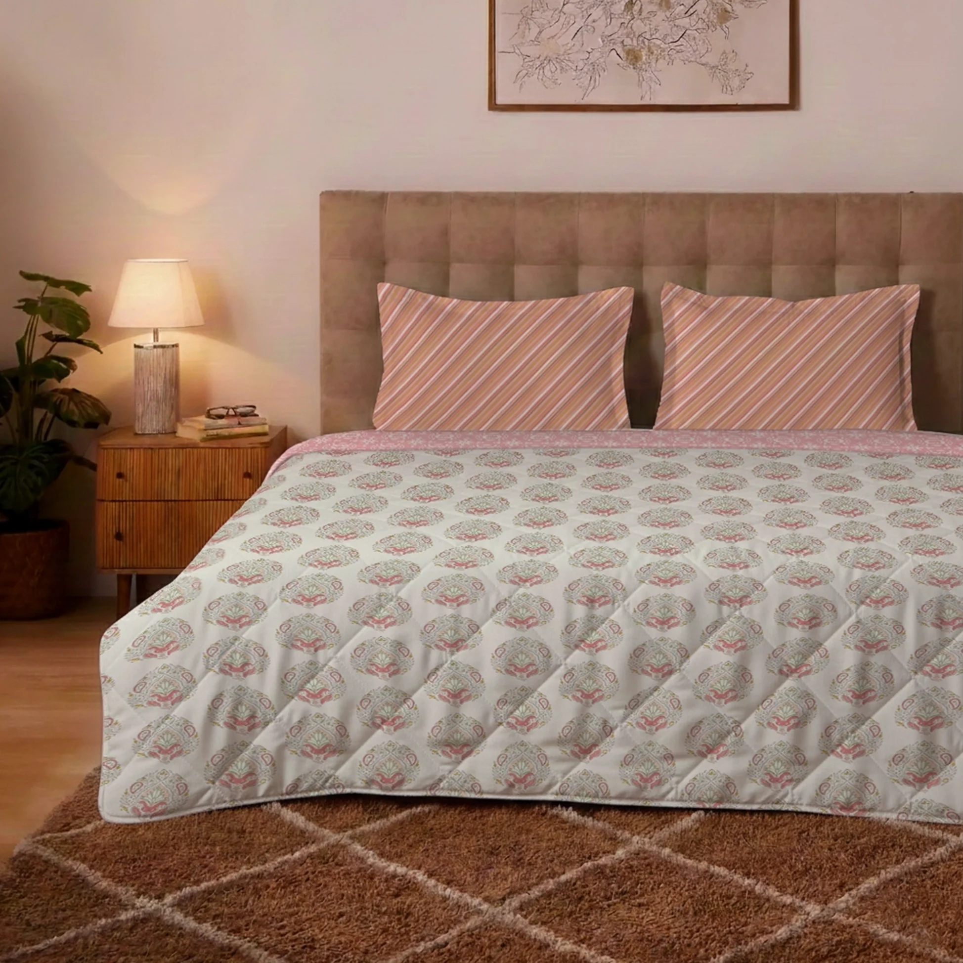 Udyan Tales | Contemporary Indian Printed 150 GSM Reversible Comforter - Soft Coral - Image 3