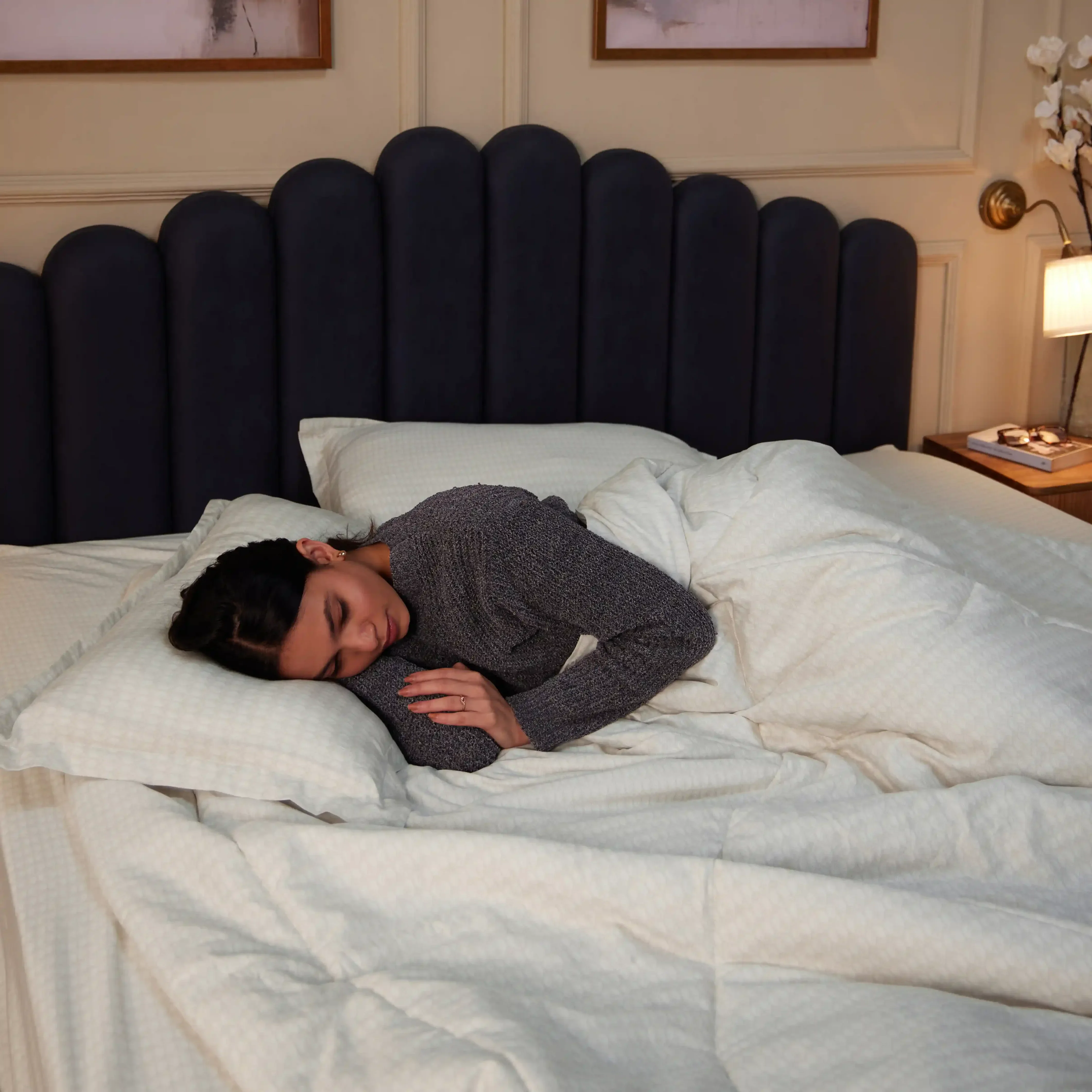 Yutori | 250 TC Modern Micro Printed 120GSM Reversible Comforter - Image 23