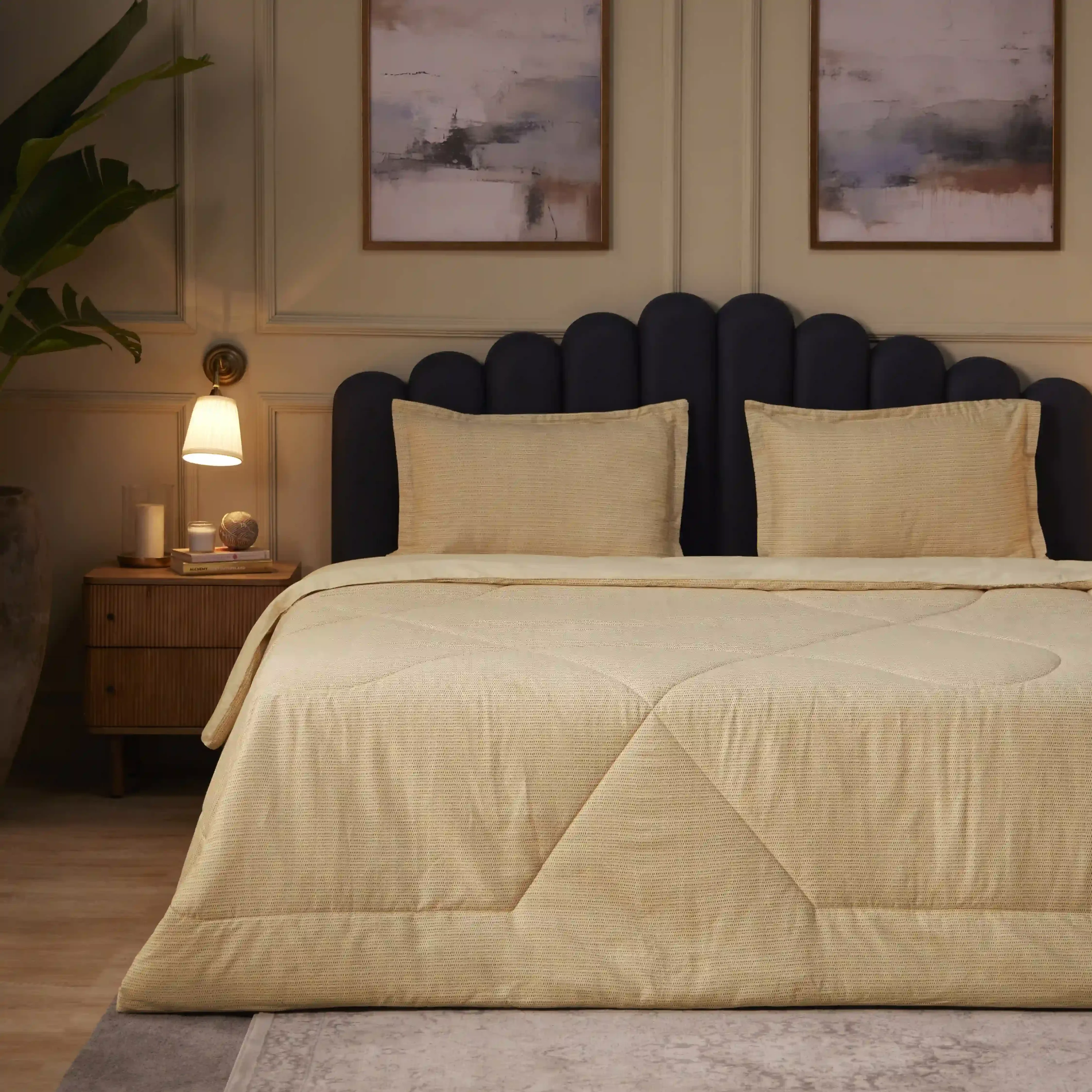 Yutori | 250 TC Modern Micro Printed 120GSM Reversible Comforter - Image 7