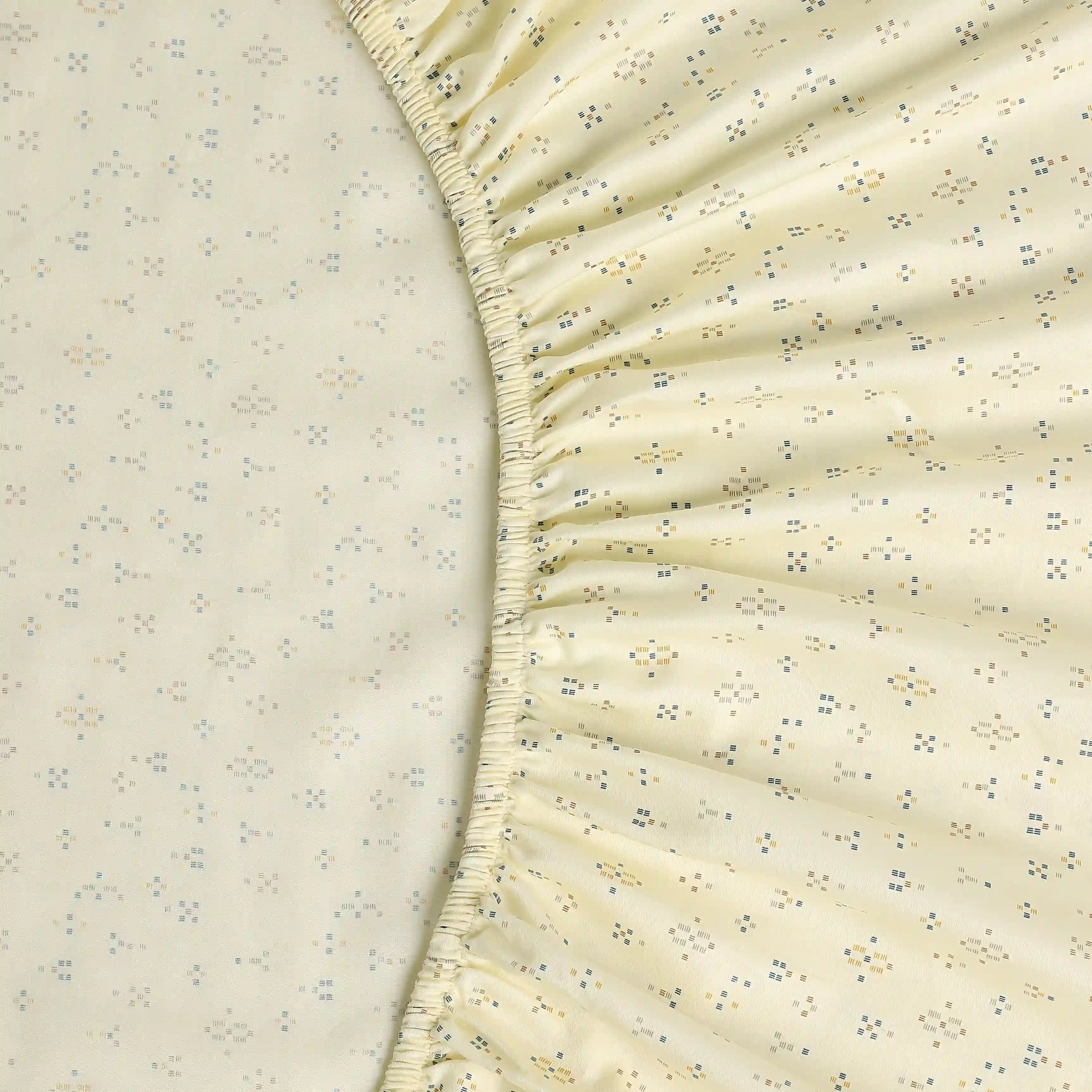 Yutori | 250 TC Modern Micro Printed Cotton Fitted Sheet Set  | Pillow Cover with Merrow Hem Treatment - Image 21