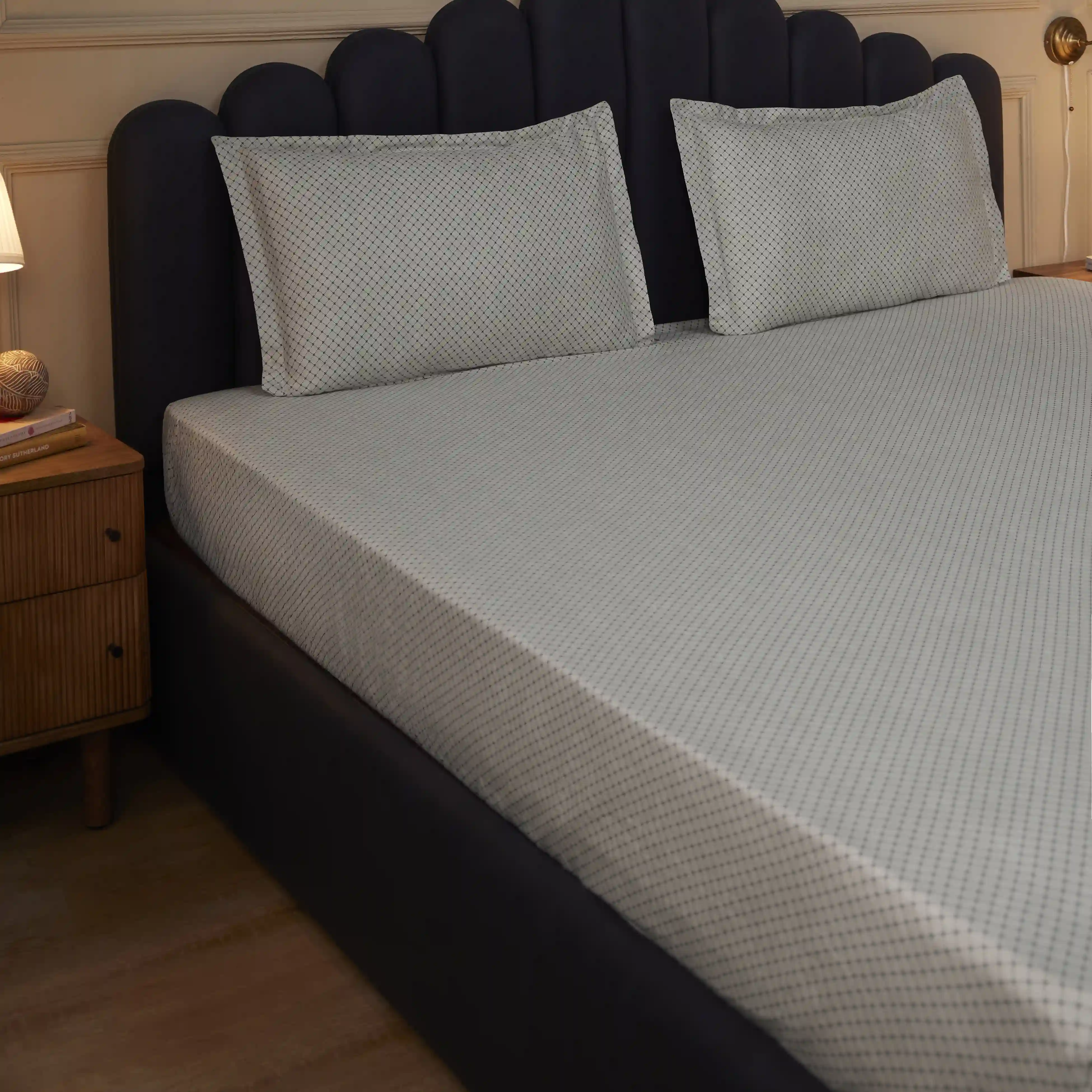 Yutori | 250 TC Modern Micro Printed Cotton Fitted Sheet Set  | Pillow Cover with Merrow Hem Treatment - Image 22